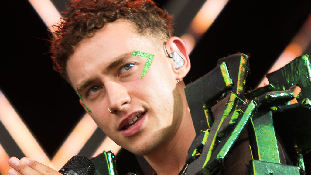 REINO UNIDO 2024: Olly Alexander – “Dizzy”